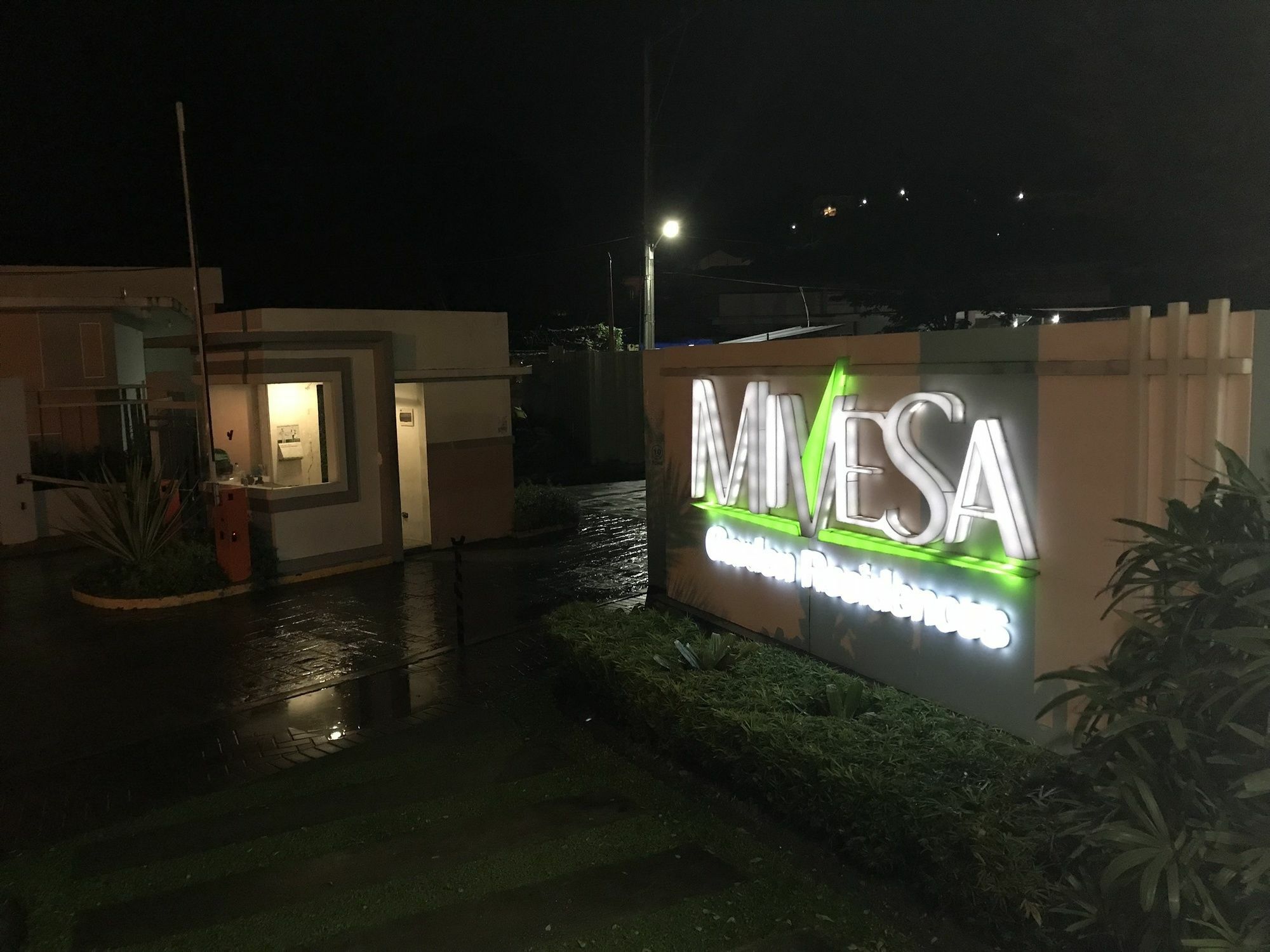 Mivesa Garden Residences By Cec Cebu ภายนอก รูปภาพ